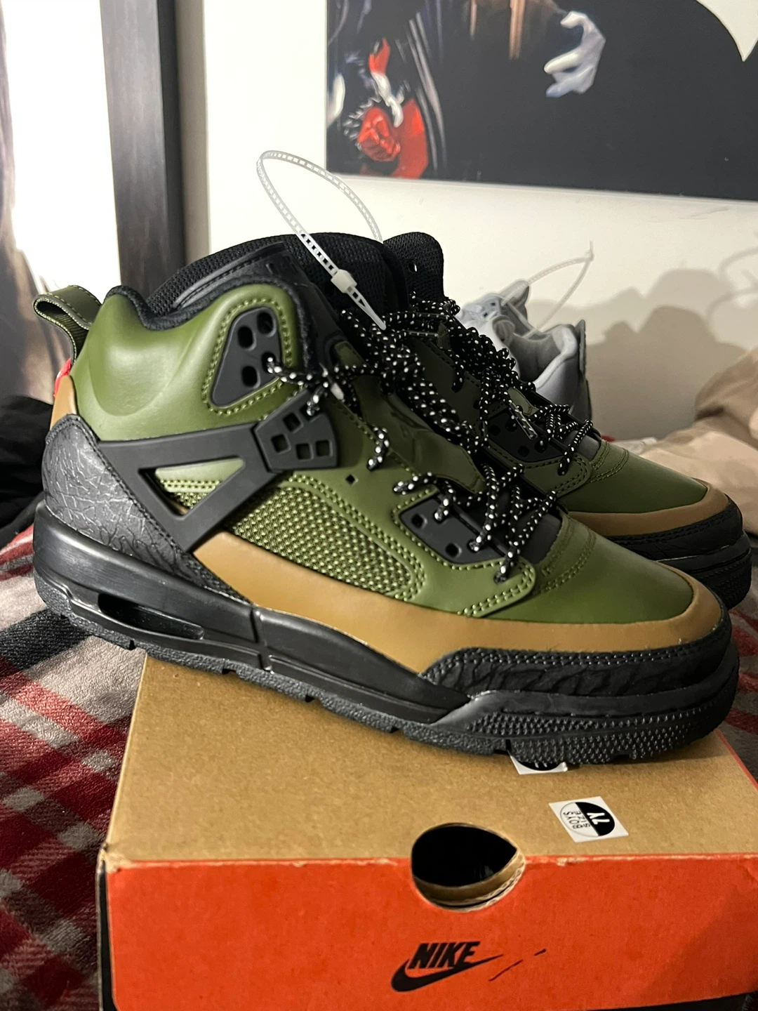 Nike Jordan 4 Boots - photo 3