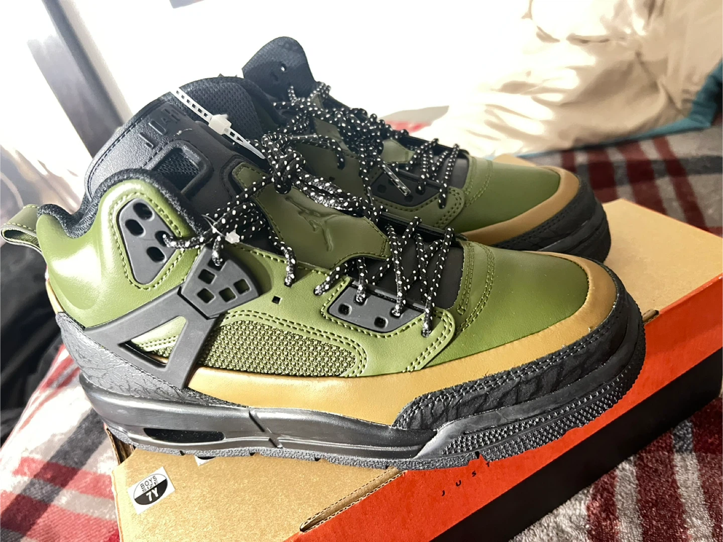 Nike Jordan 4 Boots