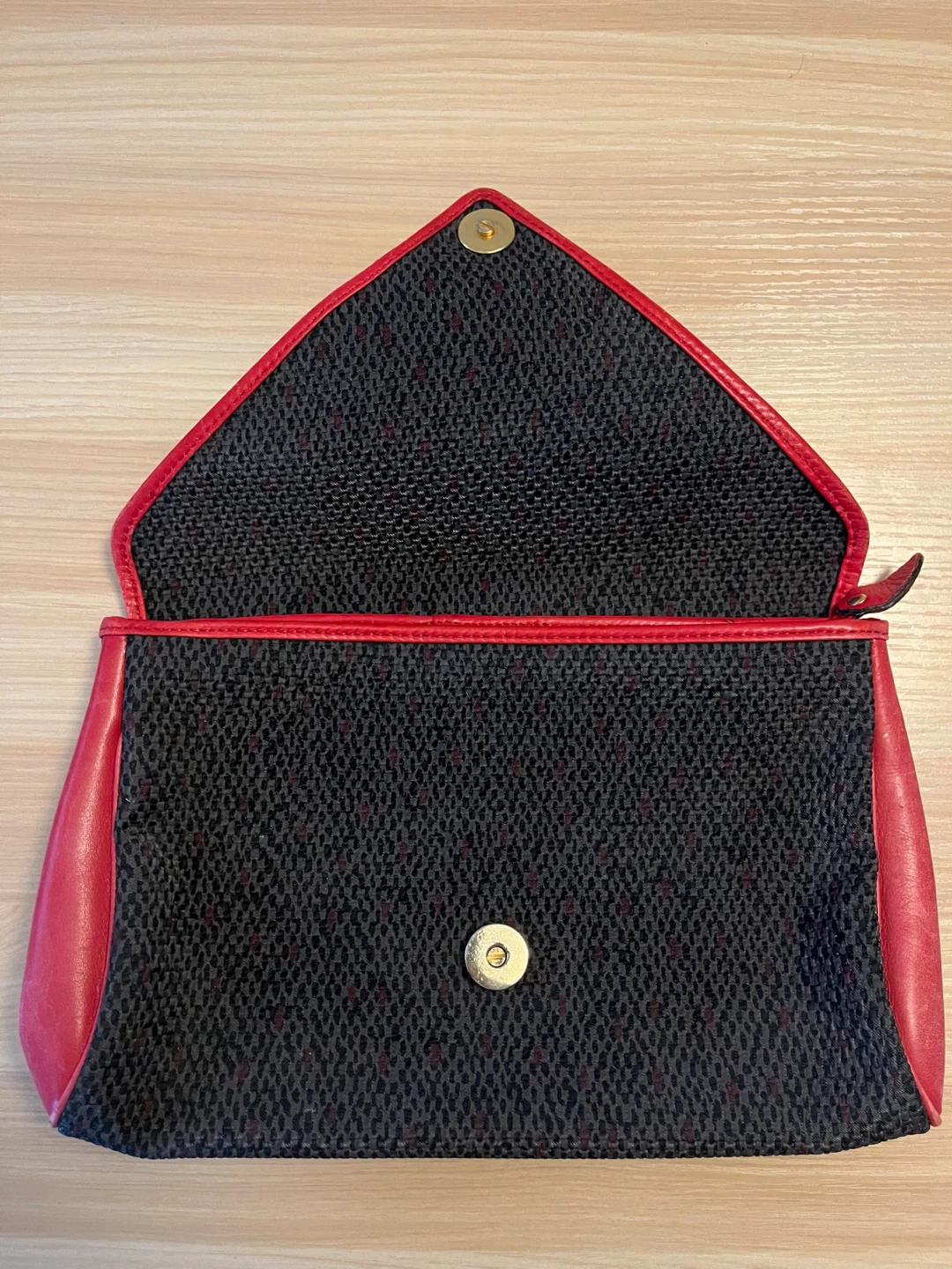 Vintage YSL Clutch - photo 3