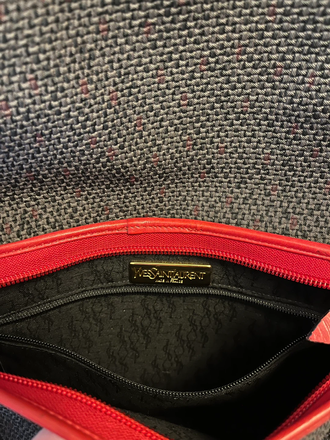 Vintage YSL Clutch - photo 4