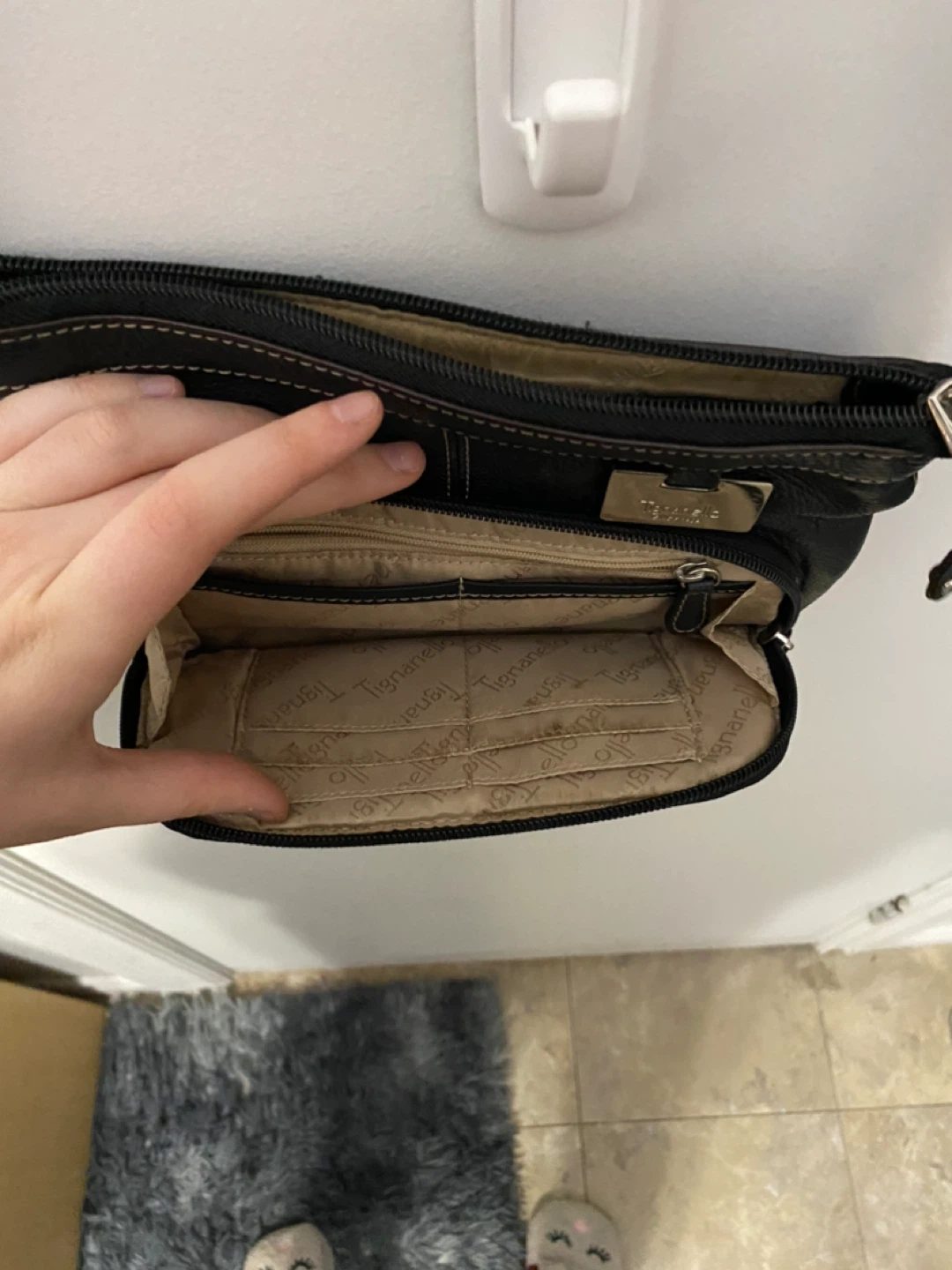 Black cross body purse - photo 3