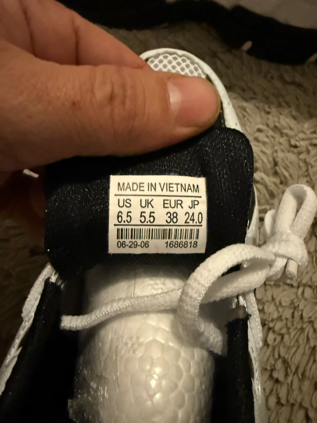New Balance 530 Running Shoes White/Black Size 7-7.5 - photo 4