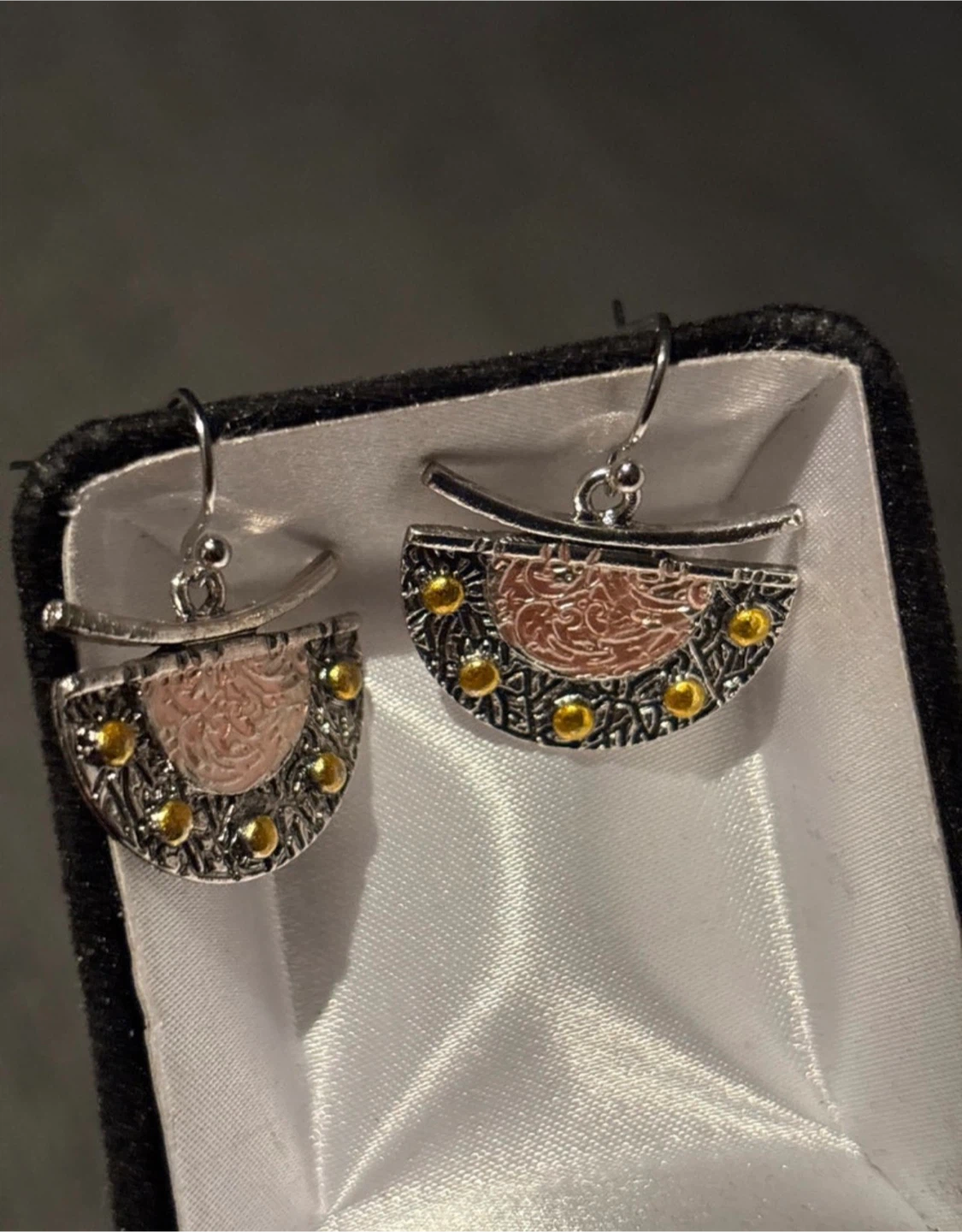 Brand new earrings - photo 2