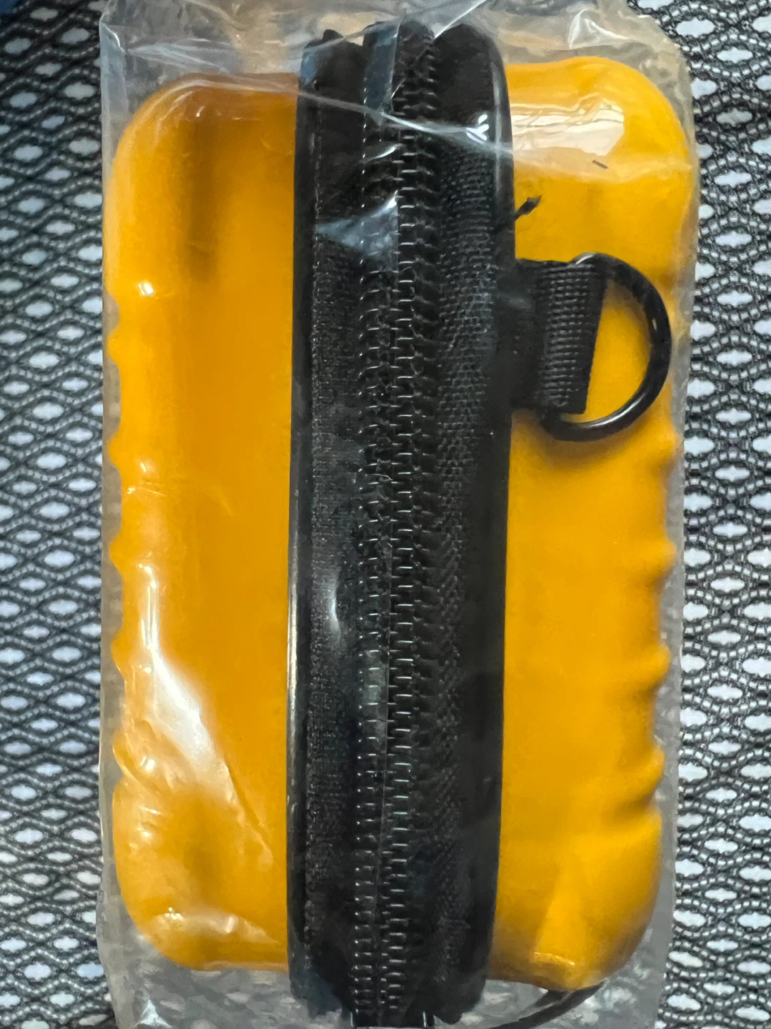 Insta360 invisible selfie stick and hard shell case - photo 3