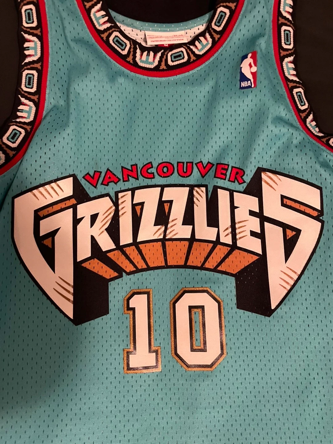 mike bibby vancouver grizzlies jersey