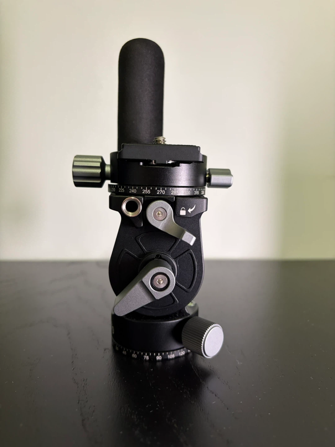 SmallRig Lightweight Fluid Video Head 360° Swivel - photo 3