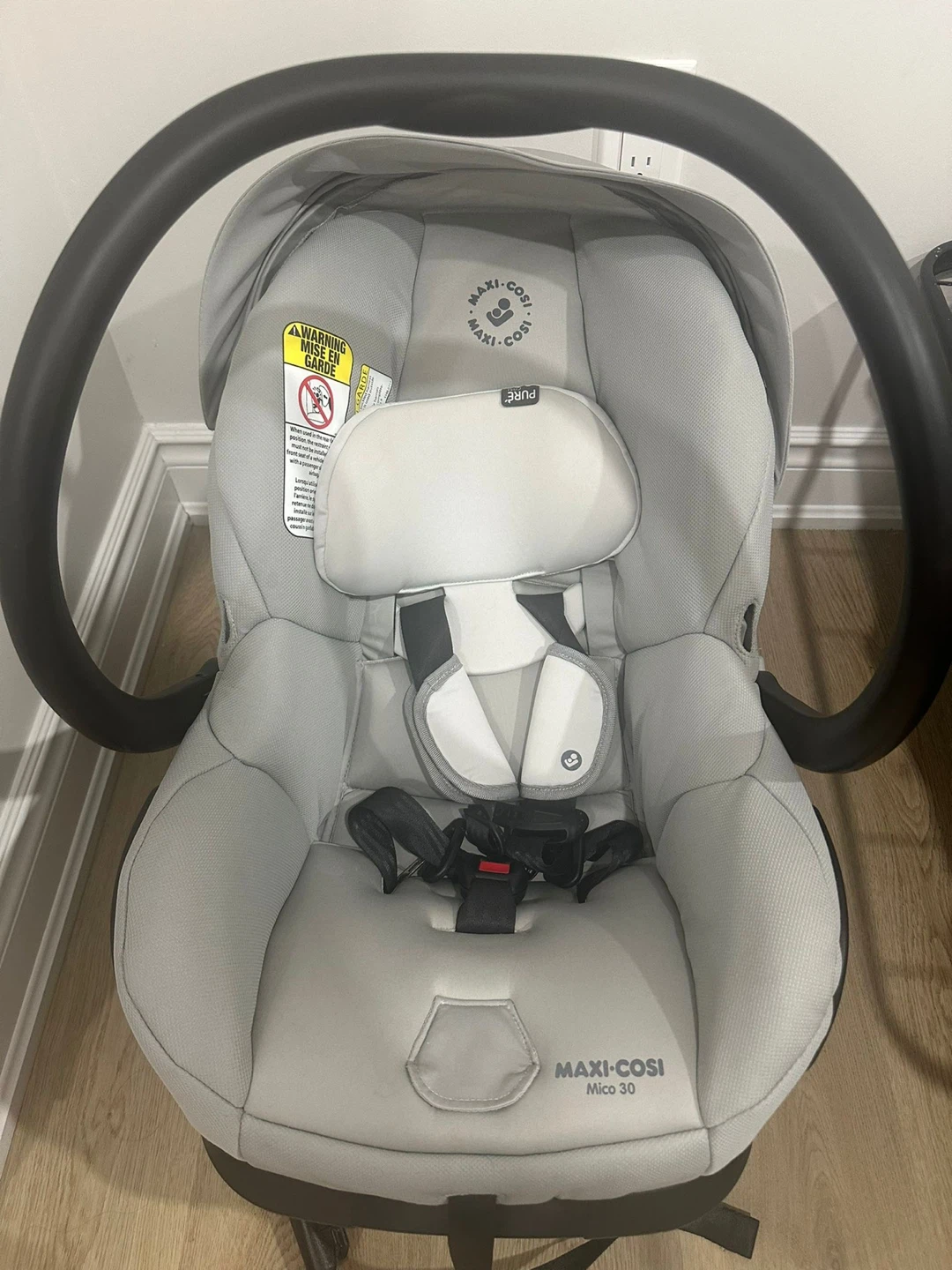 Maxi-Cosi Mico 30 Infant Car Seat
