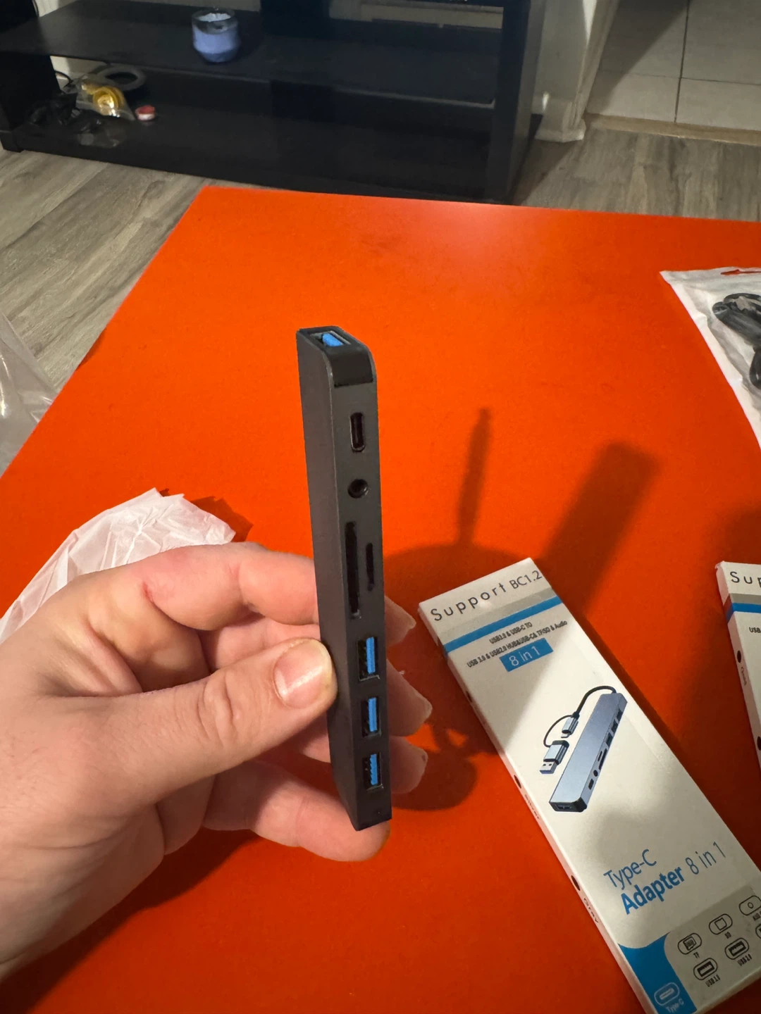 Type-C 8-in-1 Adapter Hub - photo 5
