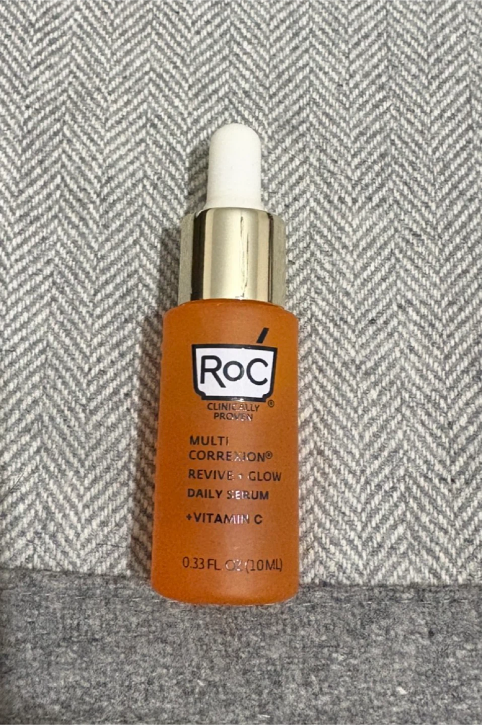 ROC Multi-Correxion Revive + Glow Daily Serum Vit C