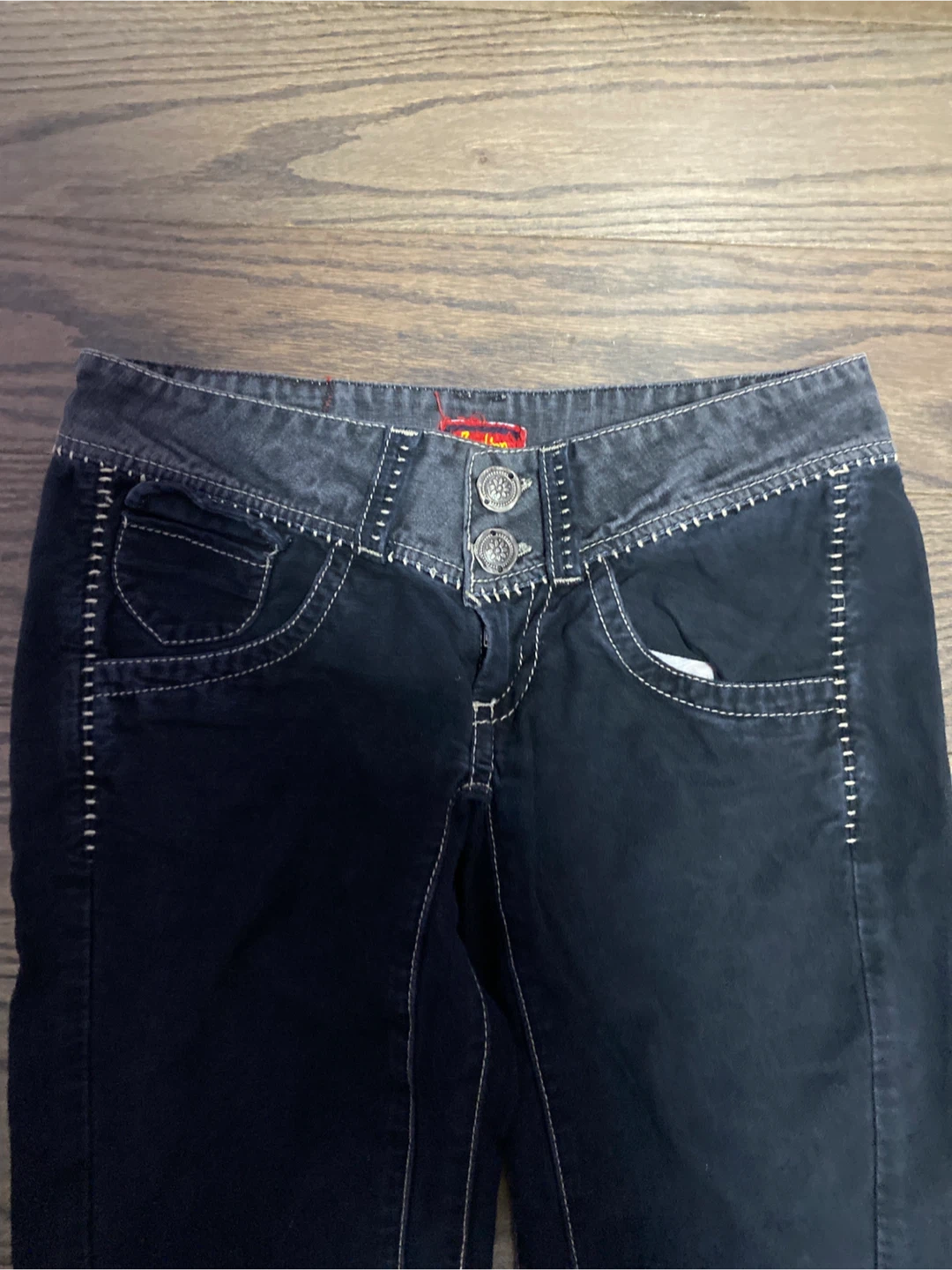 Size 28 Indian Rose Black Embroidered Cropped Jeans - photo 2