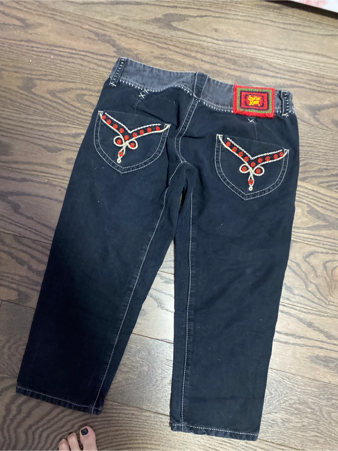 Size 28 Indian Rose Black Embroidered Cropped Jeans - photo 4