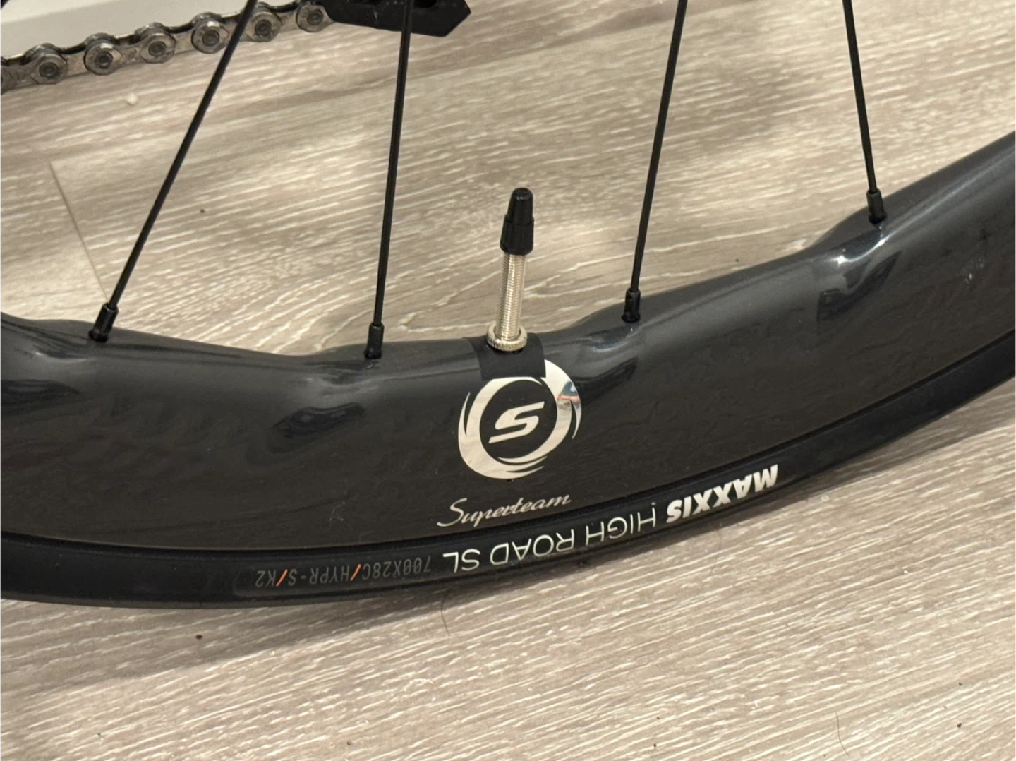 Giant Propel Advanced 2 Road Bike - Excellent Condition - photo 3