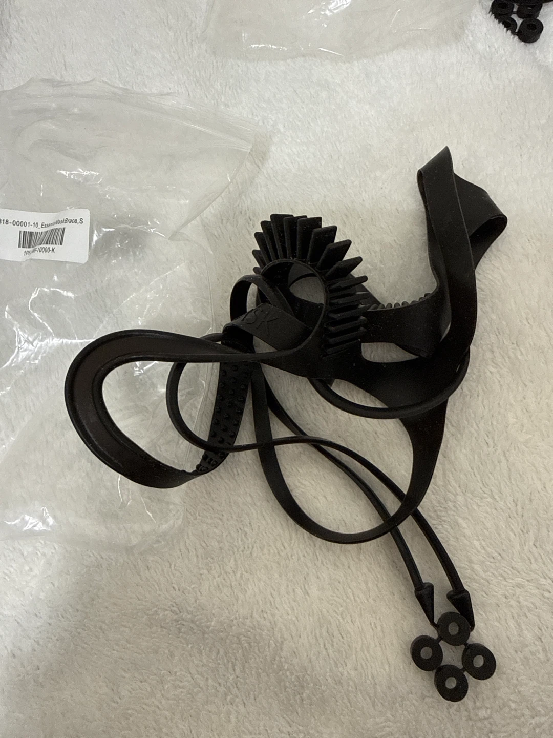 Essential Mask Brace Sizes S, M, L from Fix the Mask - photo 2
