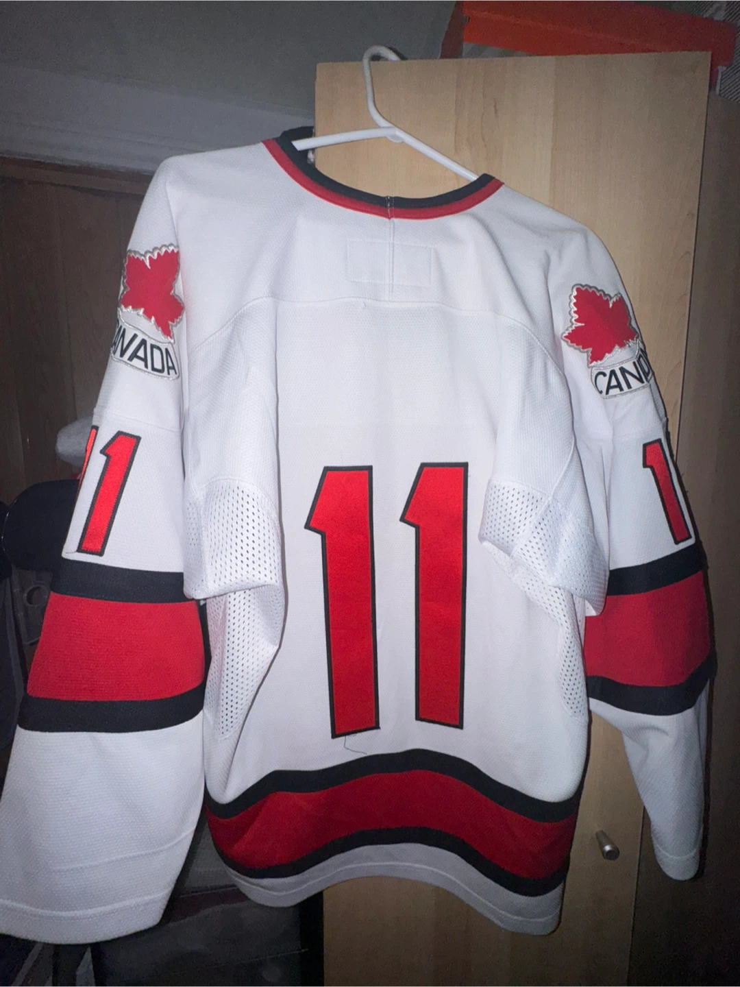 Nike Team Canada Hockey Jersey #11 - photo 4