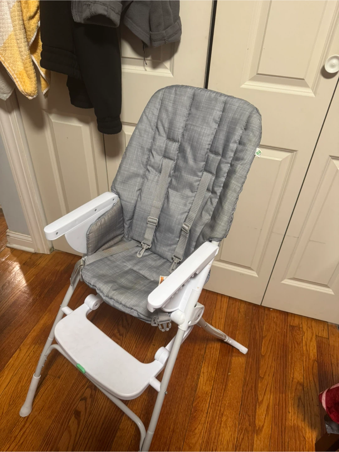 Graco High Chair - photo 2