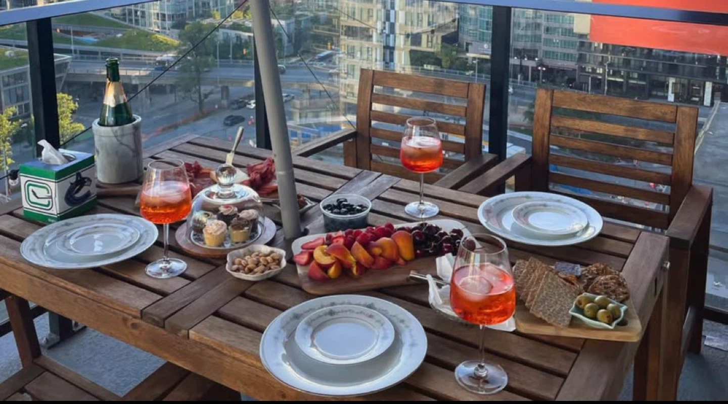Wooden Patio Dining Set with Umbrella - photo 2