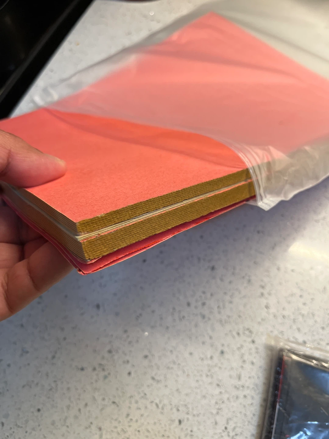 Coral coloured paper stack - photo 2