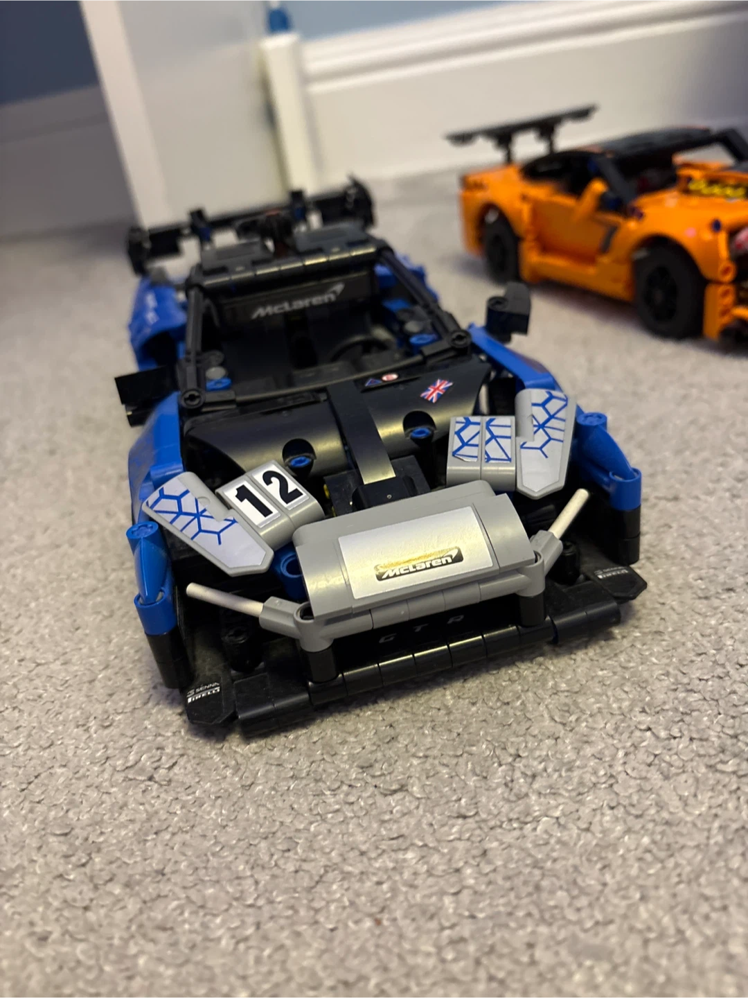 LEGO Technic McLaren & Corvette Race Cars - photo 2