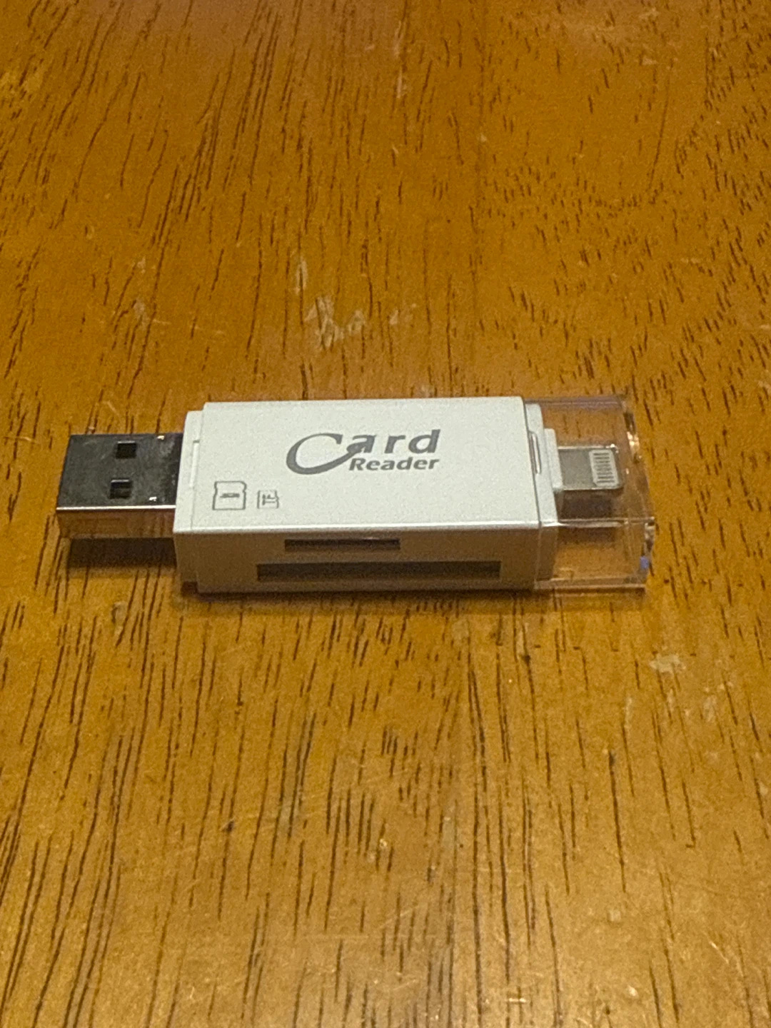 Card Reader with USB and Lightning Connector