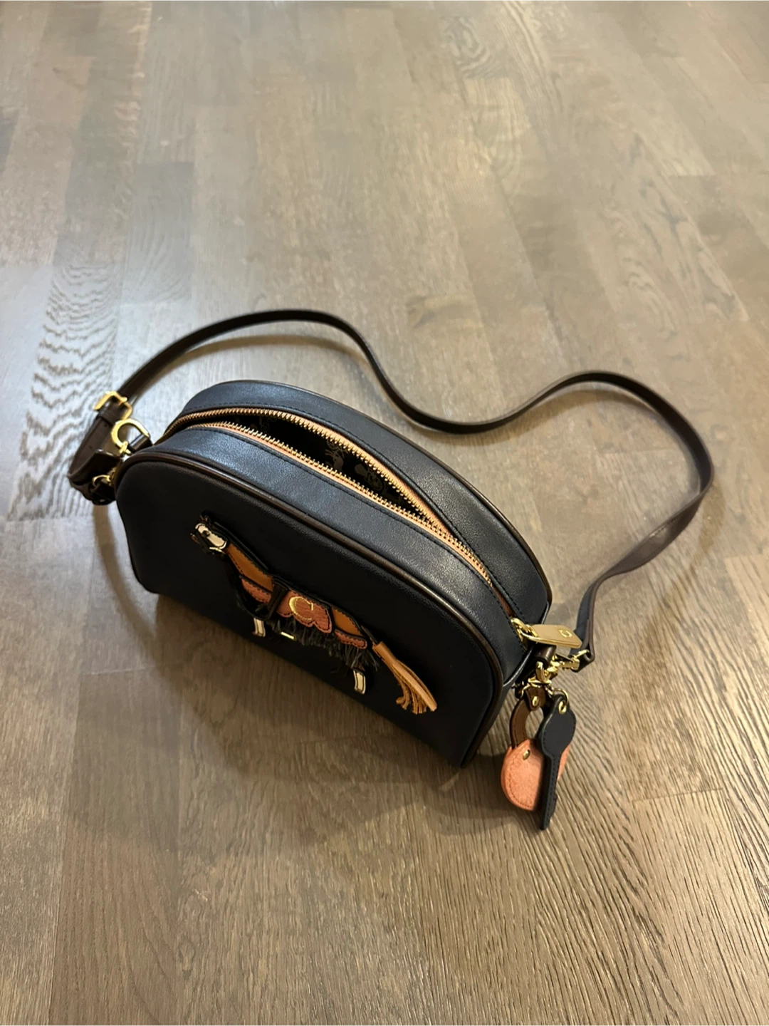 🎠Lapalette Crossbody Bag with Horse Appliqué
