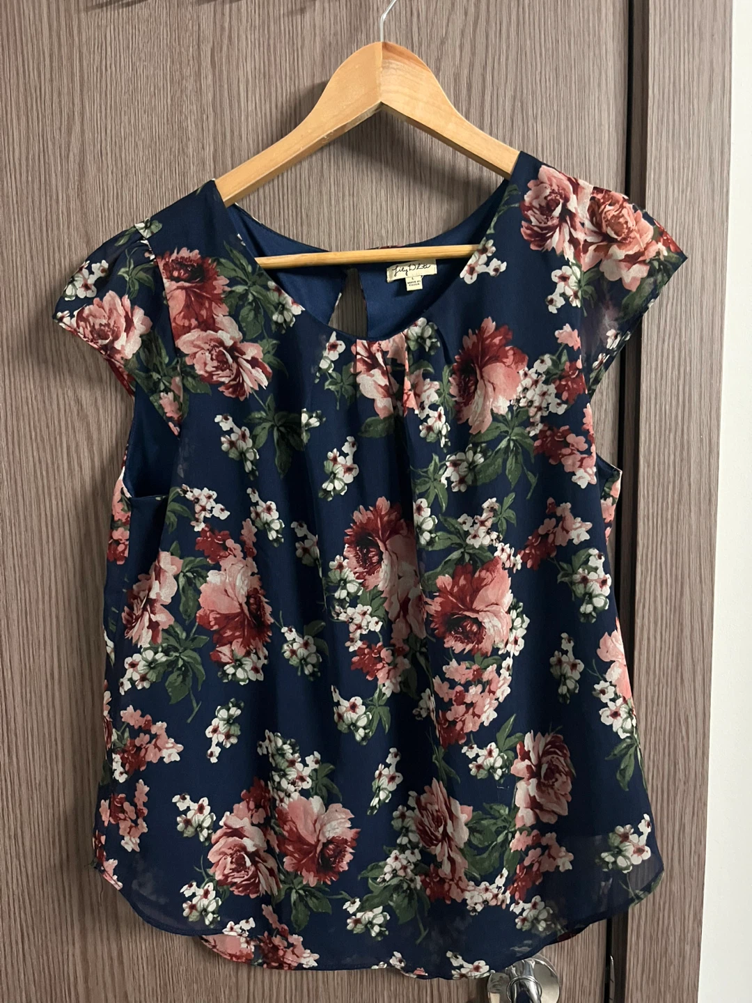 Woman large size tops - photo 3