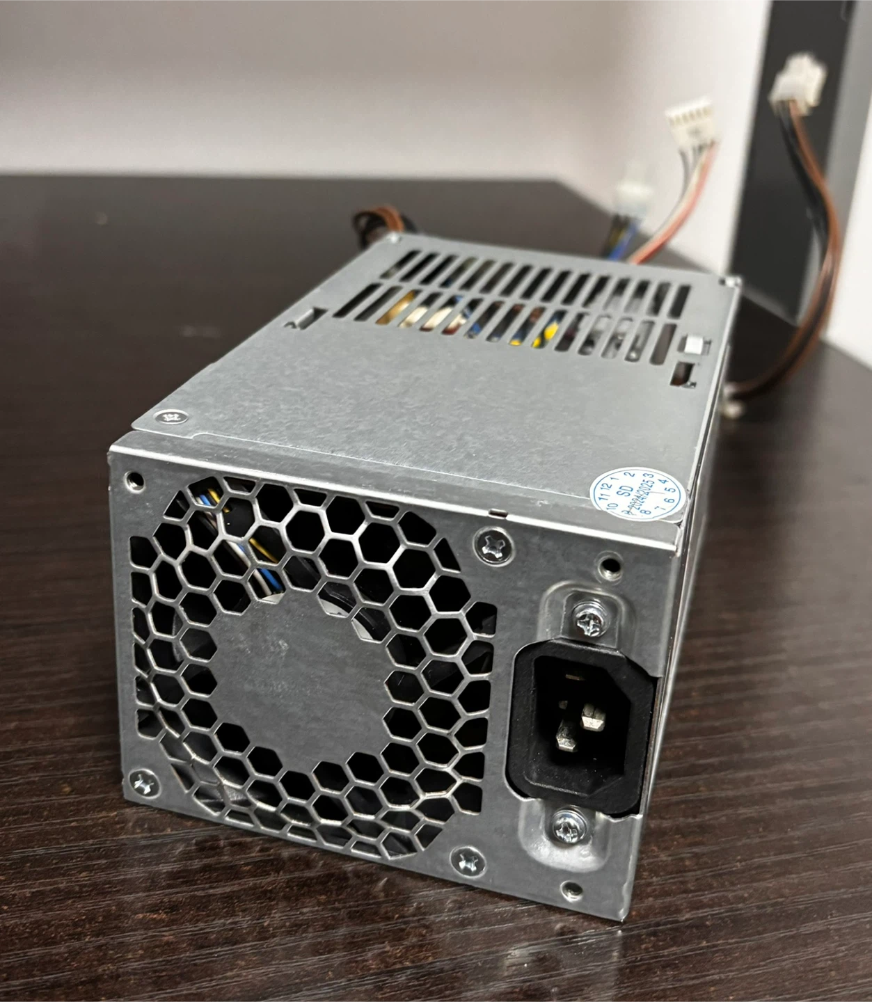 PC HP ne s’allume plus ? Alimentation HP 240W NEUVE
