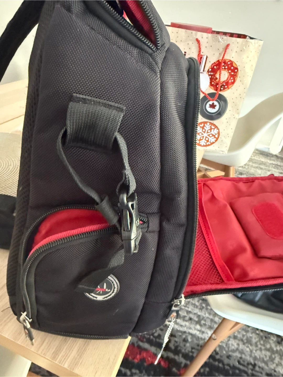 Swiss Gear Camera Backpack Bag - Black & Red - photo 3