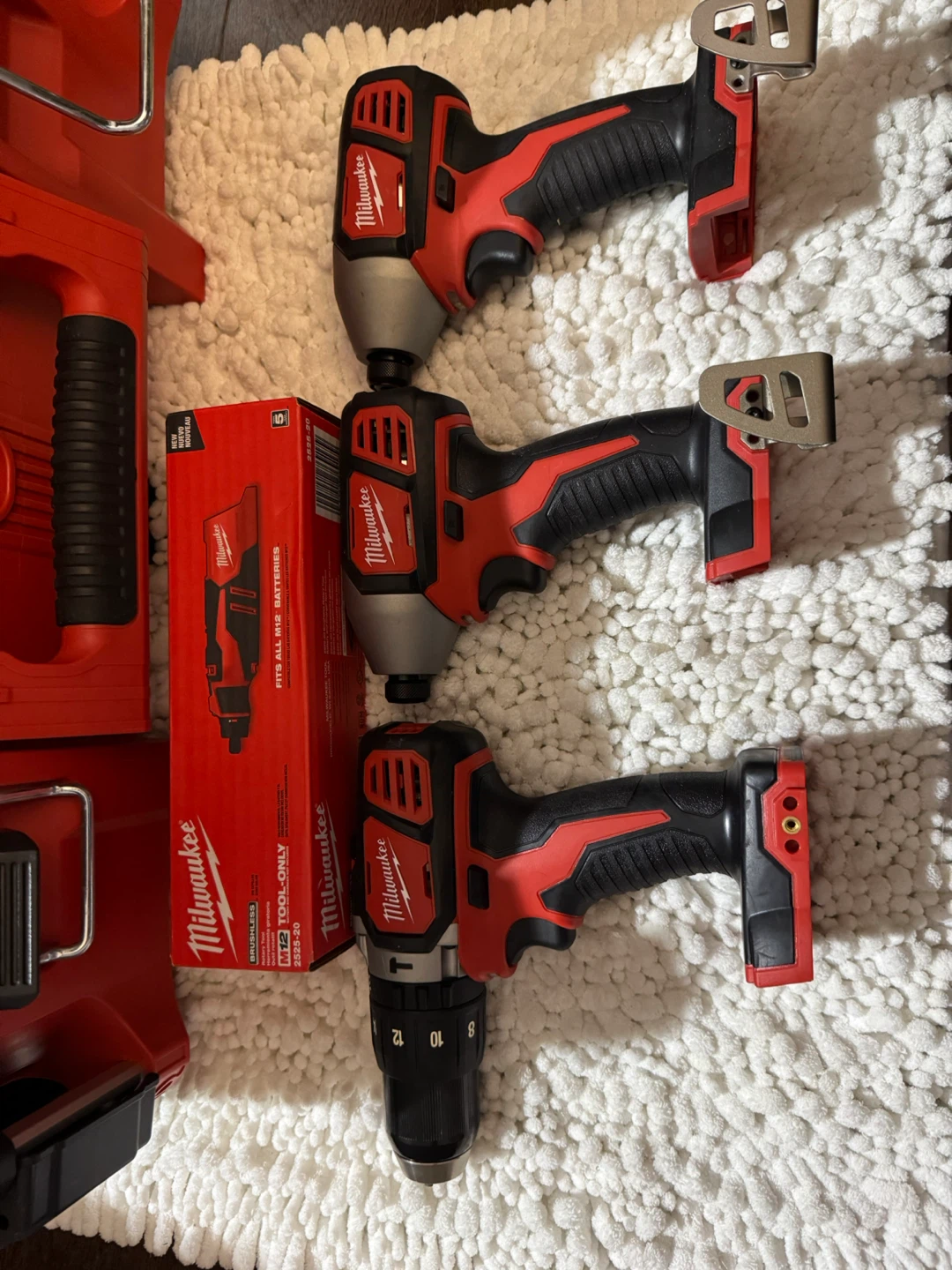 Milwaukee M18 Impact Driver & Drill Combo - photo 2