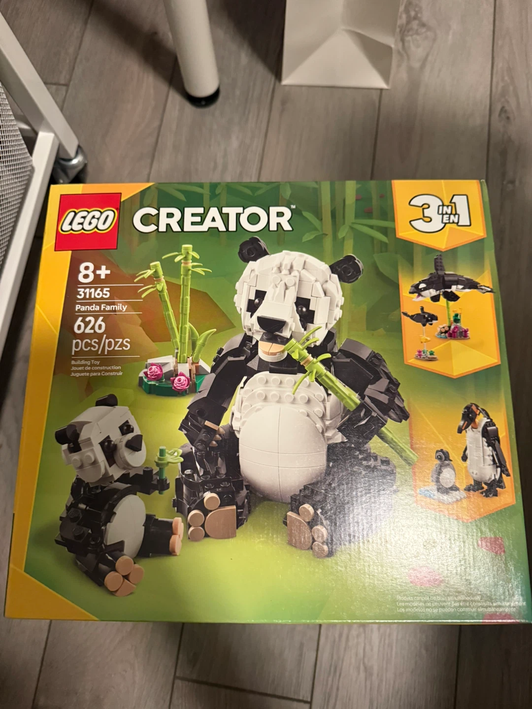 LEGO Creator 3-in-1 Panda Family Set 31165