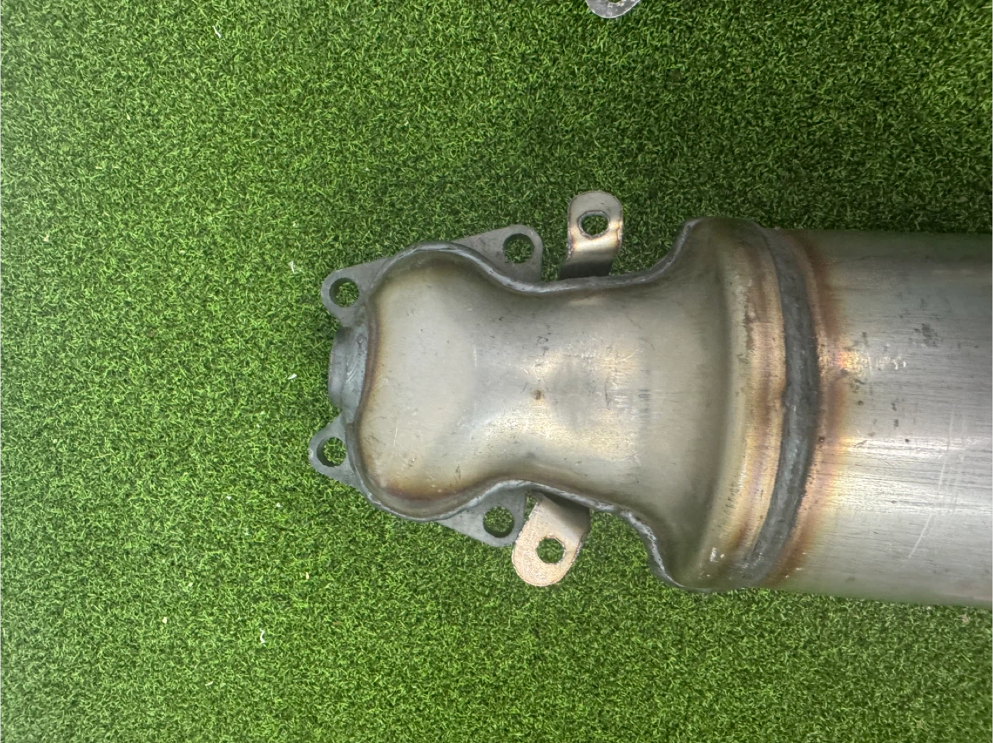 2x Catalytic Converters with Gaskets & Hardware - photo 4