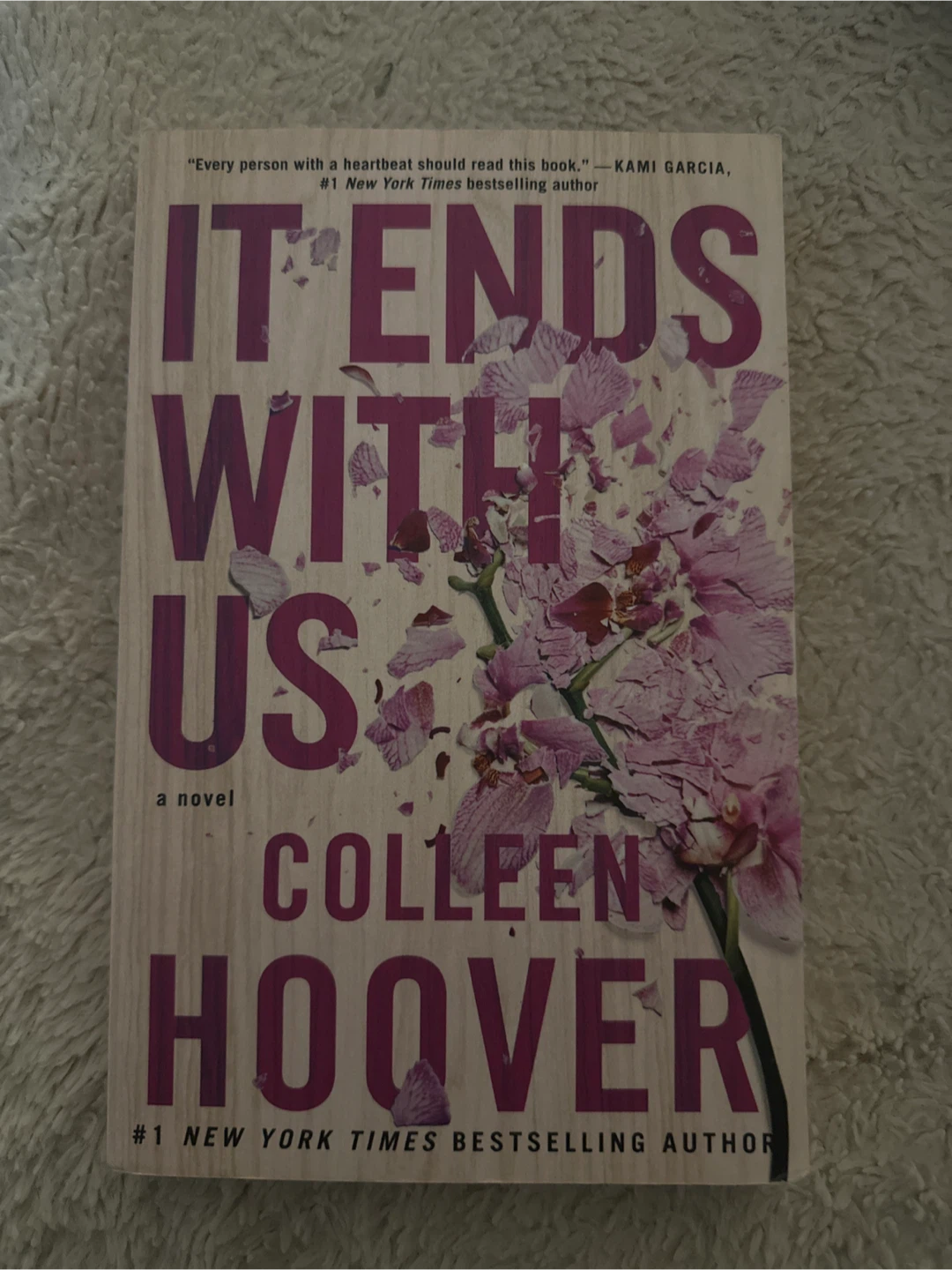 It Ends With Us by Colleen Hoover