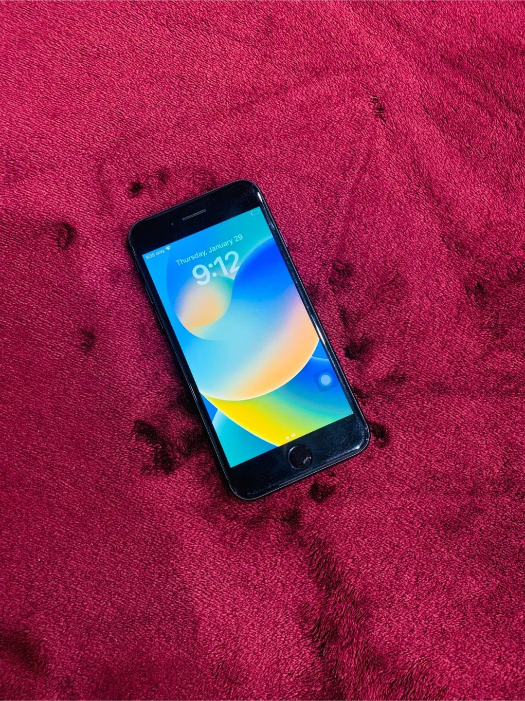 Apple iPhone 8 - photo 2