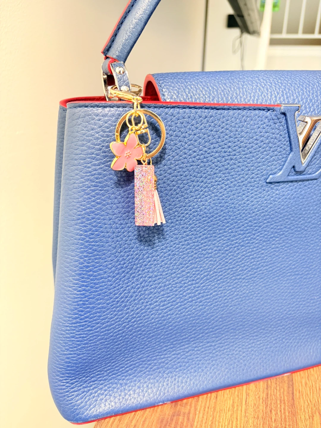 Pink Flower & Tassel Keychain with Glitter Charm - photo 2