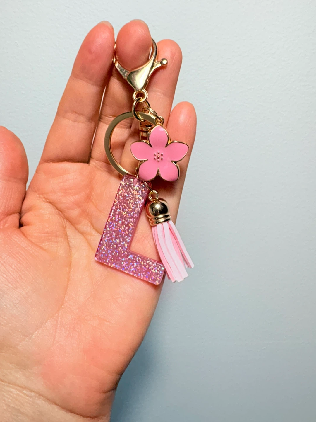 Pink Glitter Letter "L" Keychain with Flower Charm - photo 3
