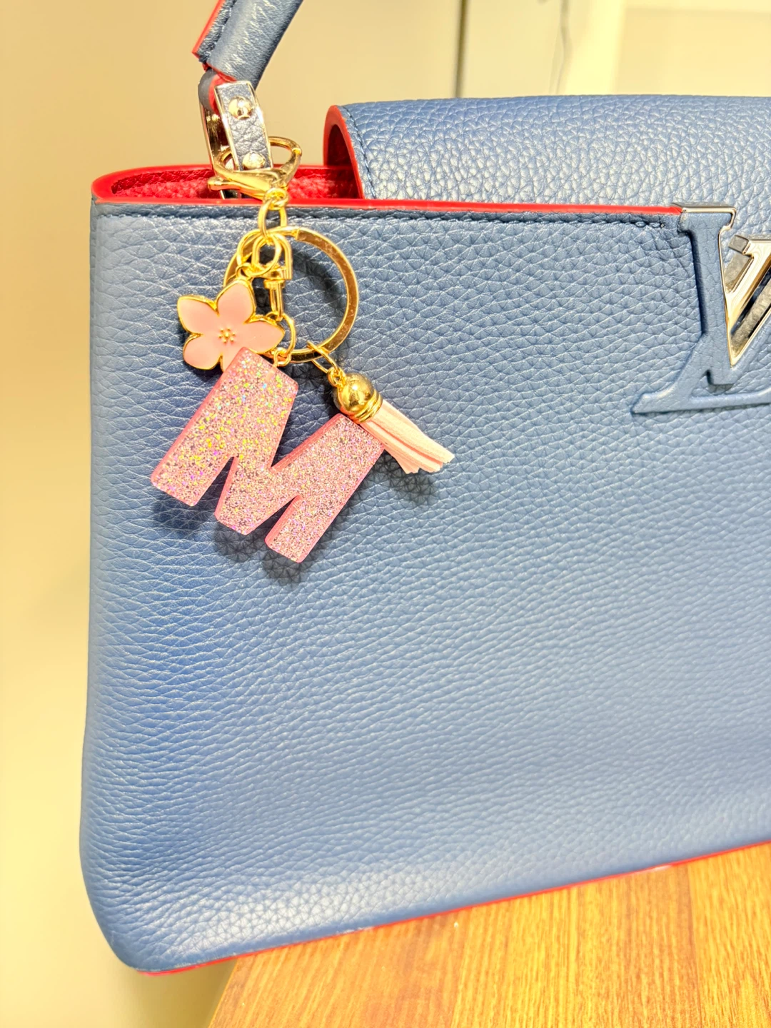Glitter "M" Letter Keychain with Flower Charm - photo 2