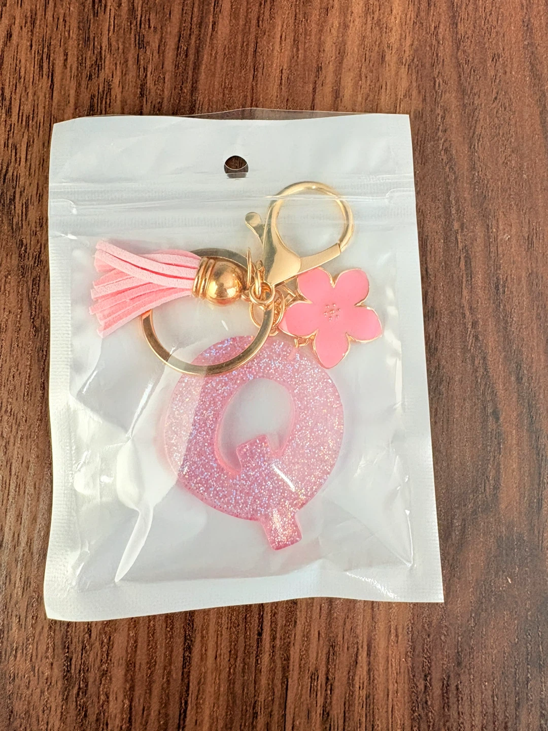 Glitter "Q" Keychain with Pink Tassel and Flower Charm - photo 4