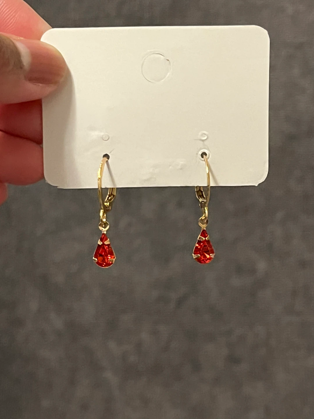 6 earrings (all for $5) - photo 2