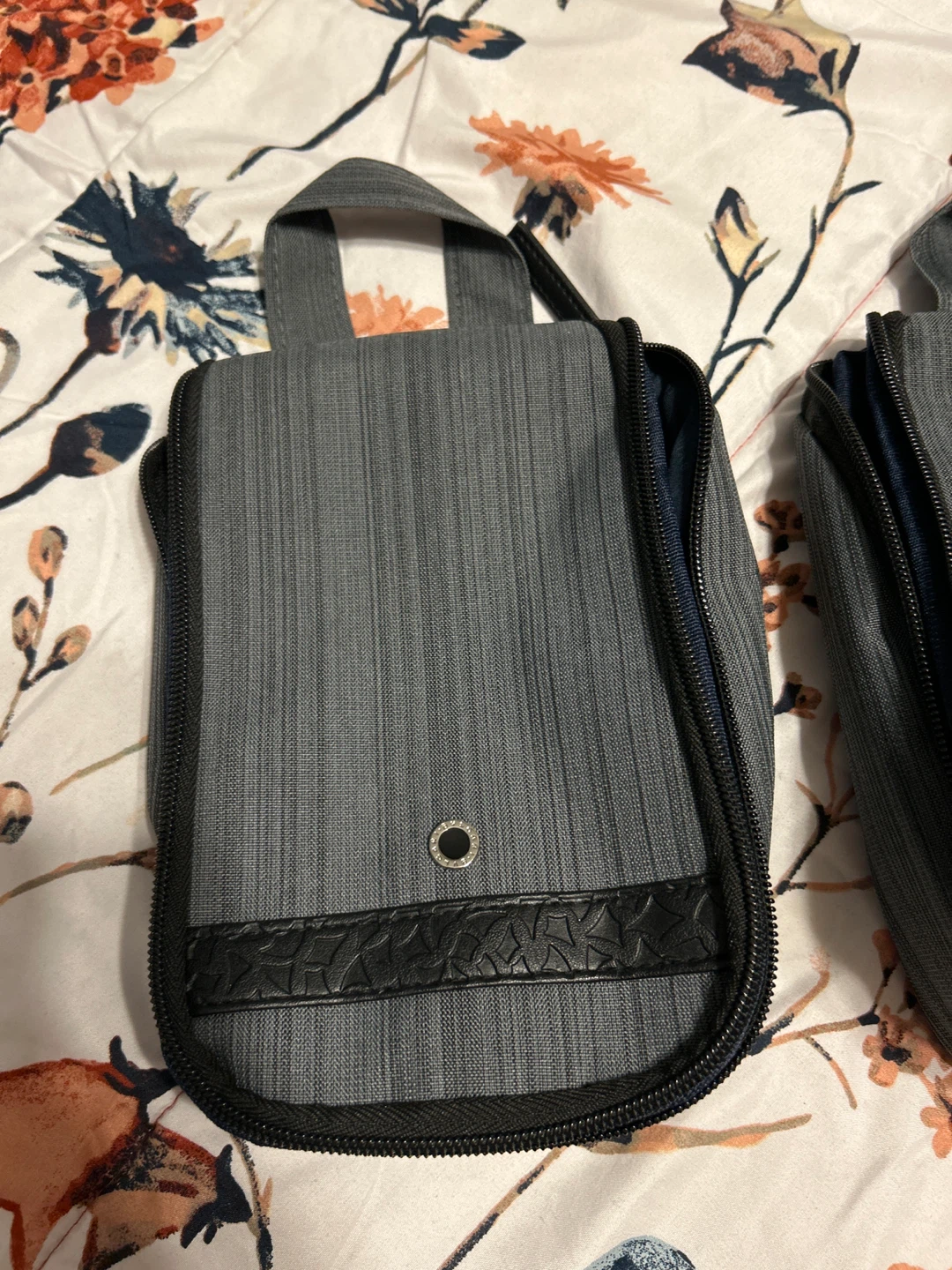 Versace Eros Eau de Toilette & Bvlgari Travel Toiletry Bags Set - photo 2