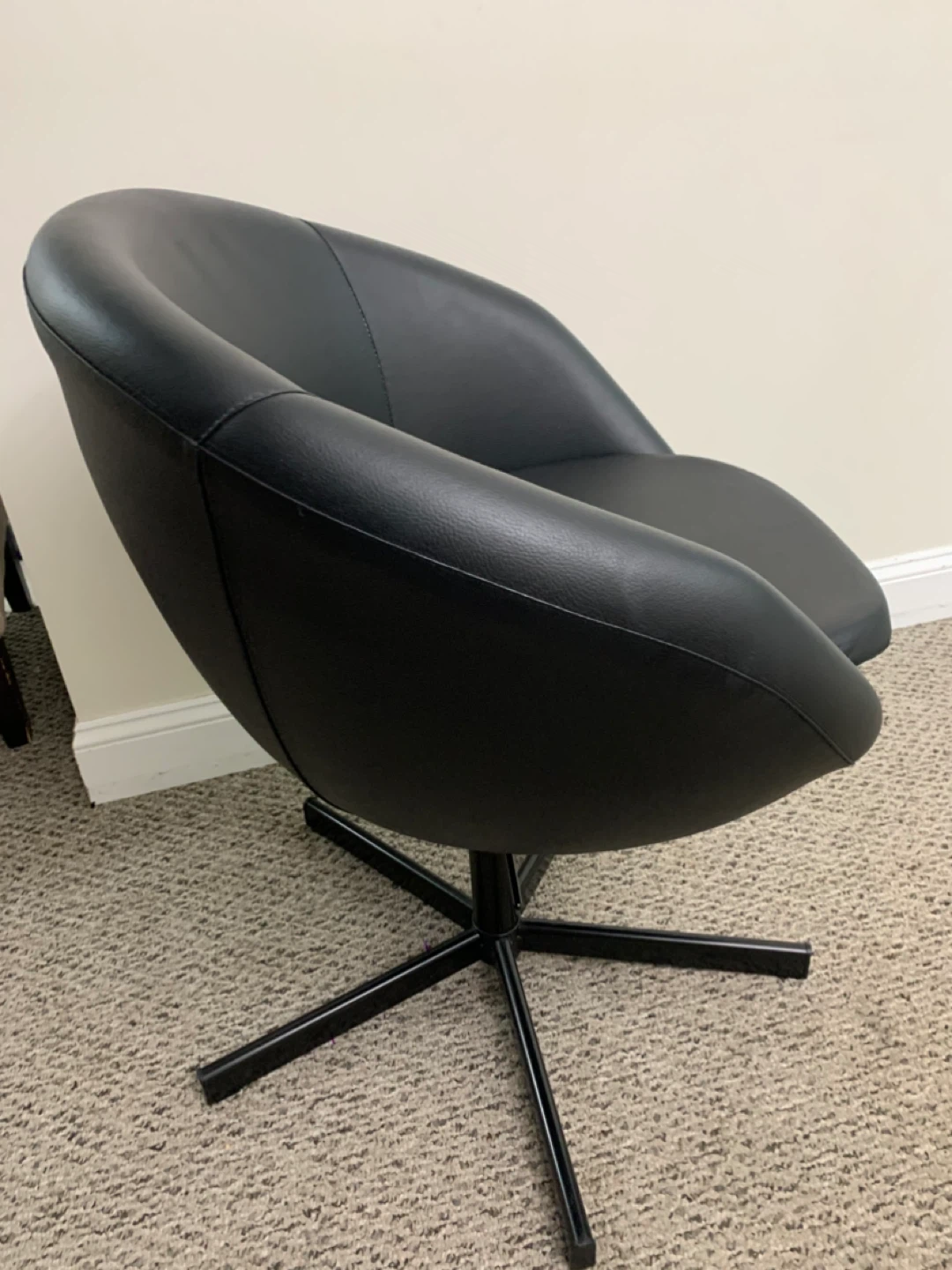 Chair / Furniture - Black Swivel Accent Chair - photo 2