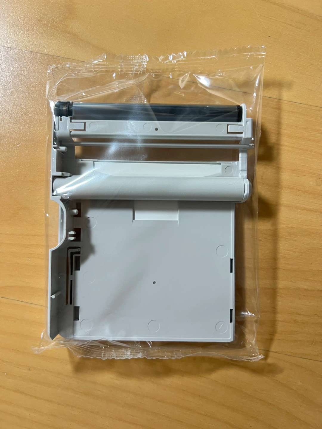 P300R Kodak Printer + 8 sheet photo paper - photo 2