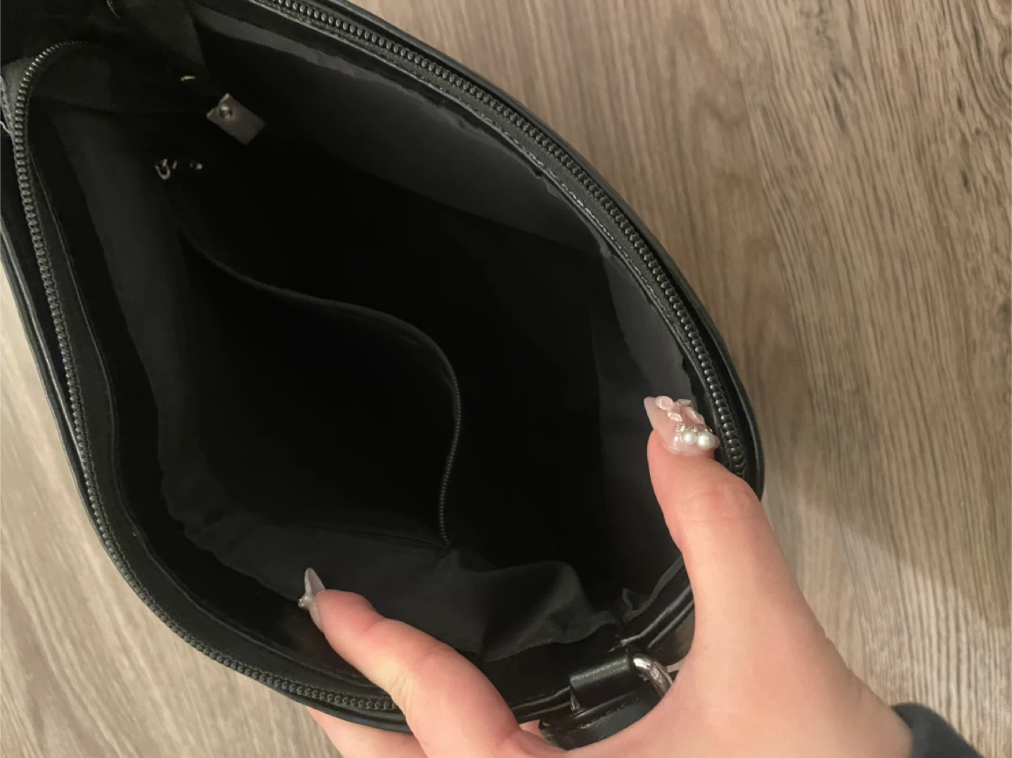 Black Medium Bag with Bows - photo 3