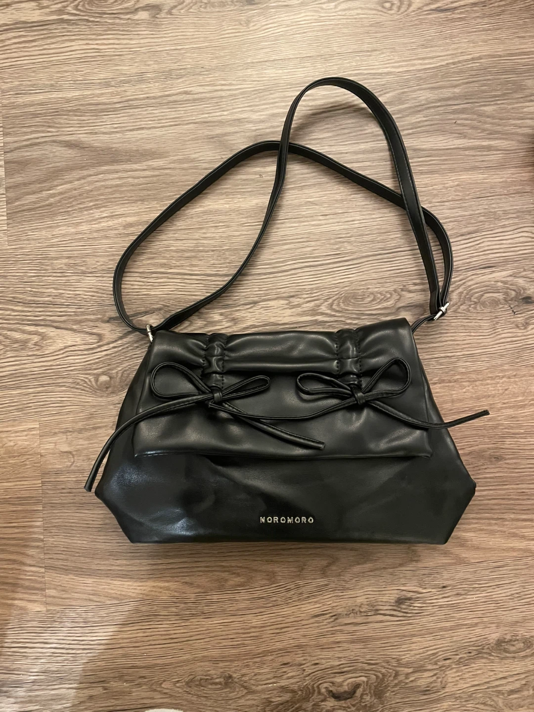 Black Medium Bag with Bows