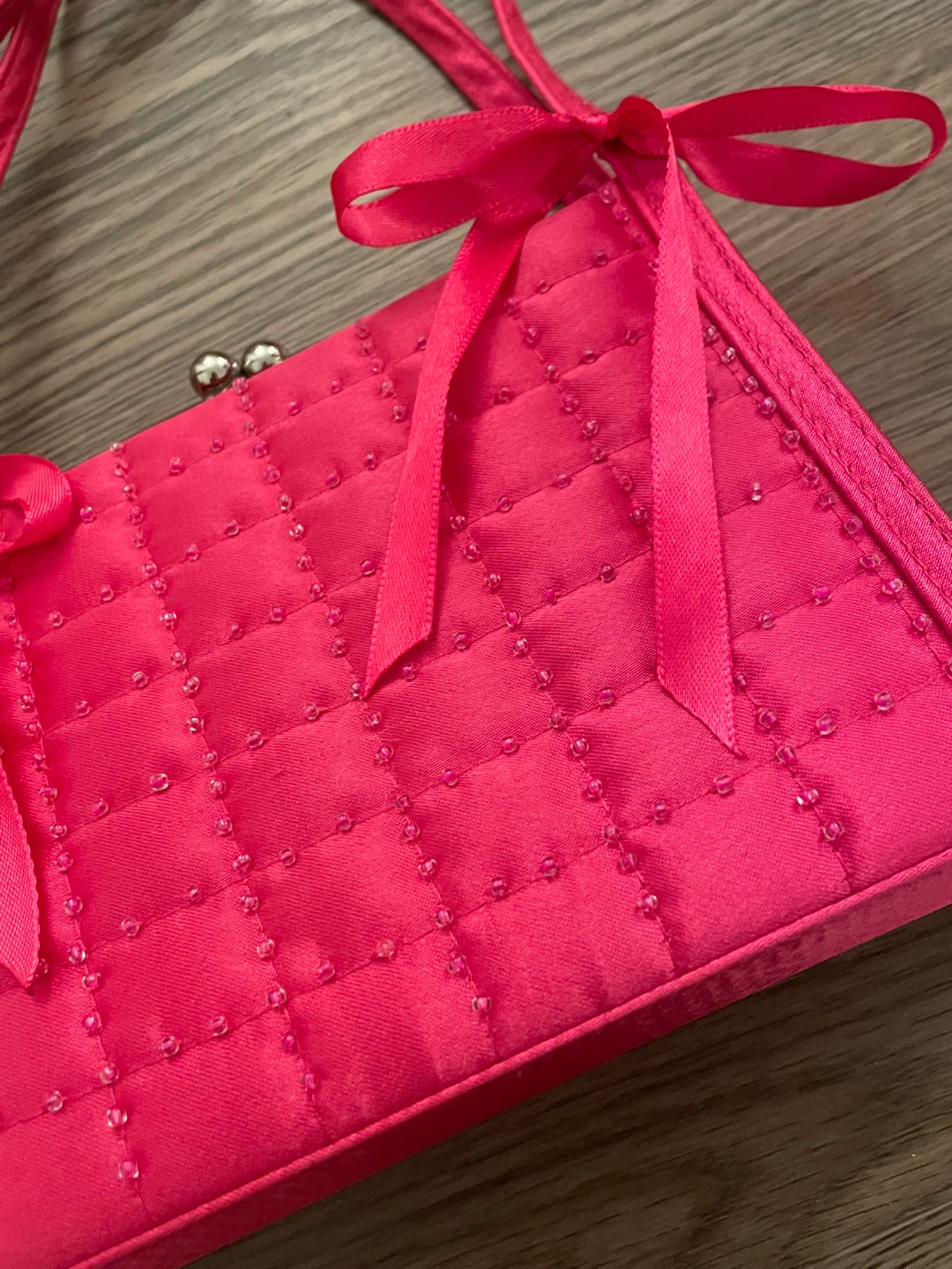 Vintage Hot Pink Beads Bag with Bows - photo 2