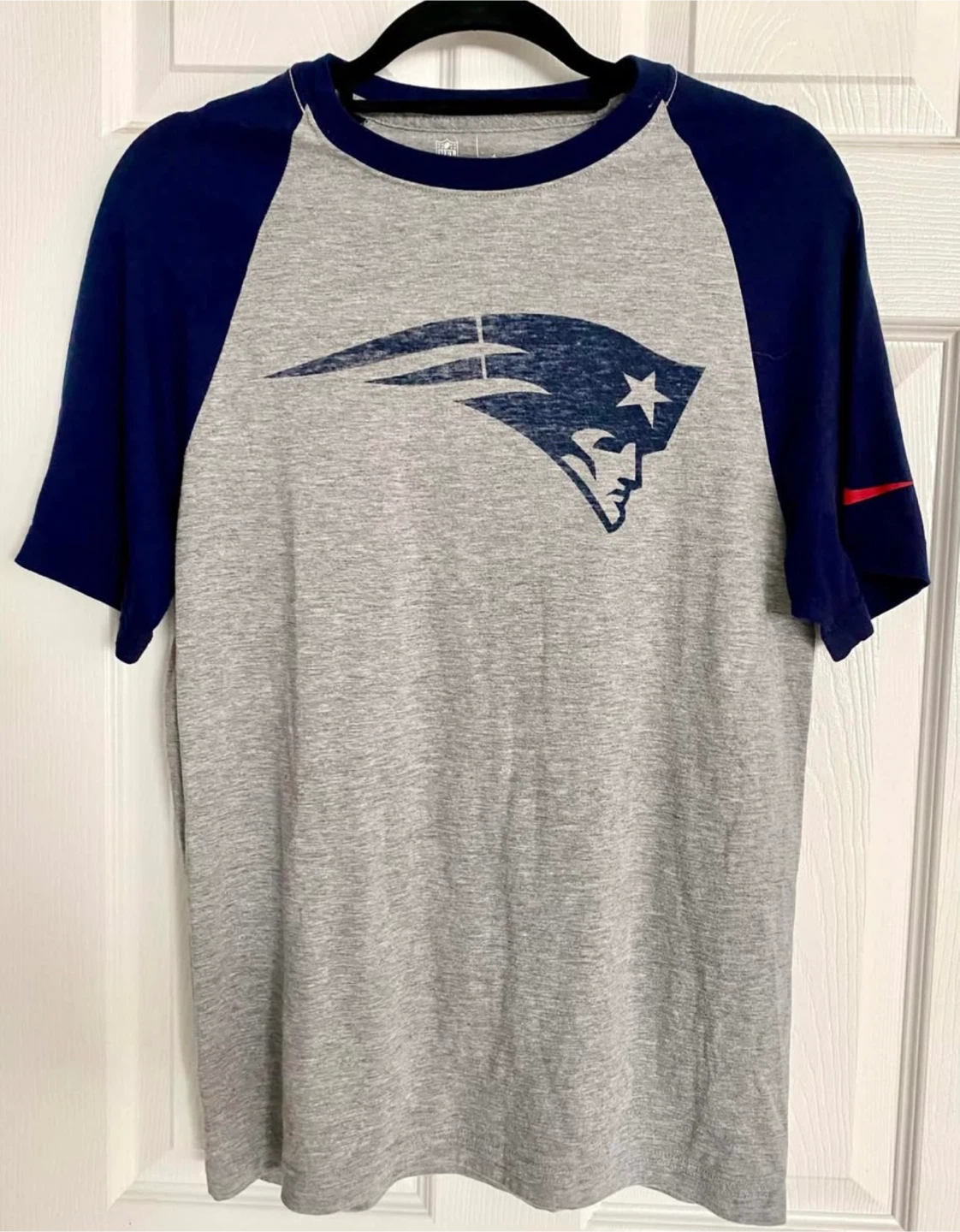 New England Patriots NFL Football NIKE Team Apparel T-Shirt