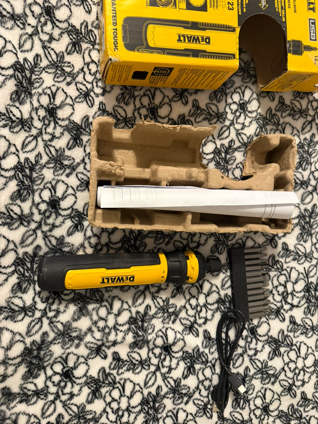 DeWalt USB Cordless Screwdriver Set - photo 5