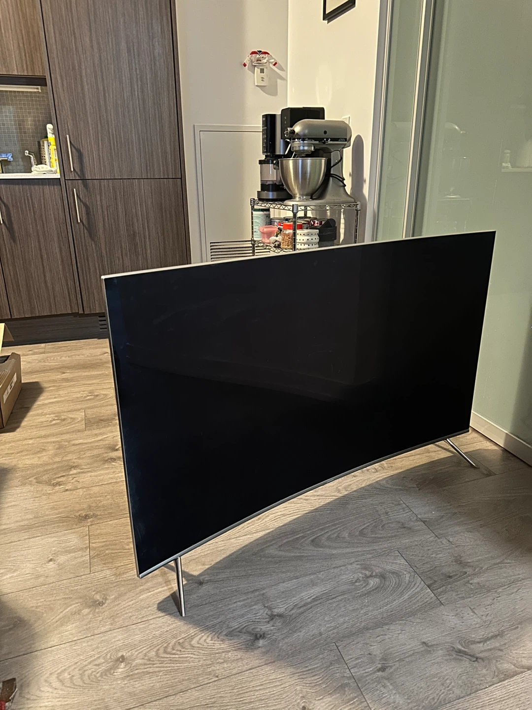 55 Inch Curved TV with Legs - photo 2