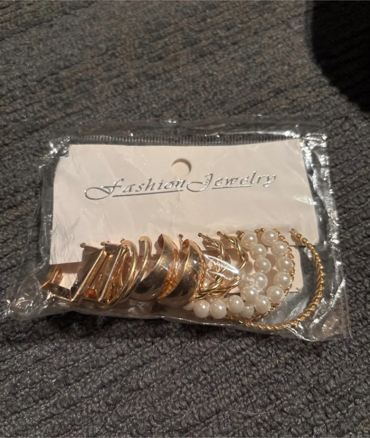 Brand new earrings pack costume, jewellery