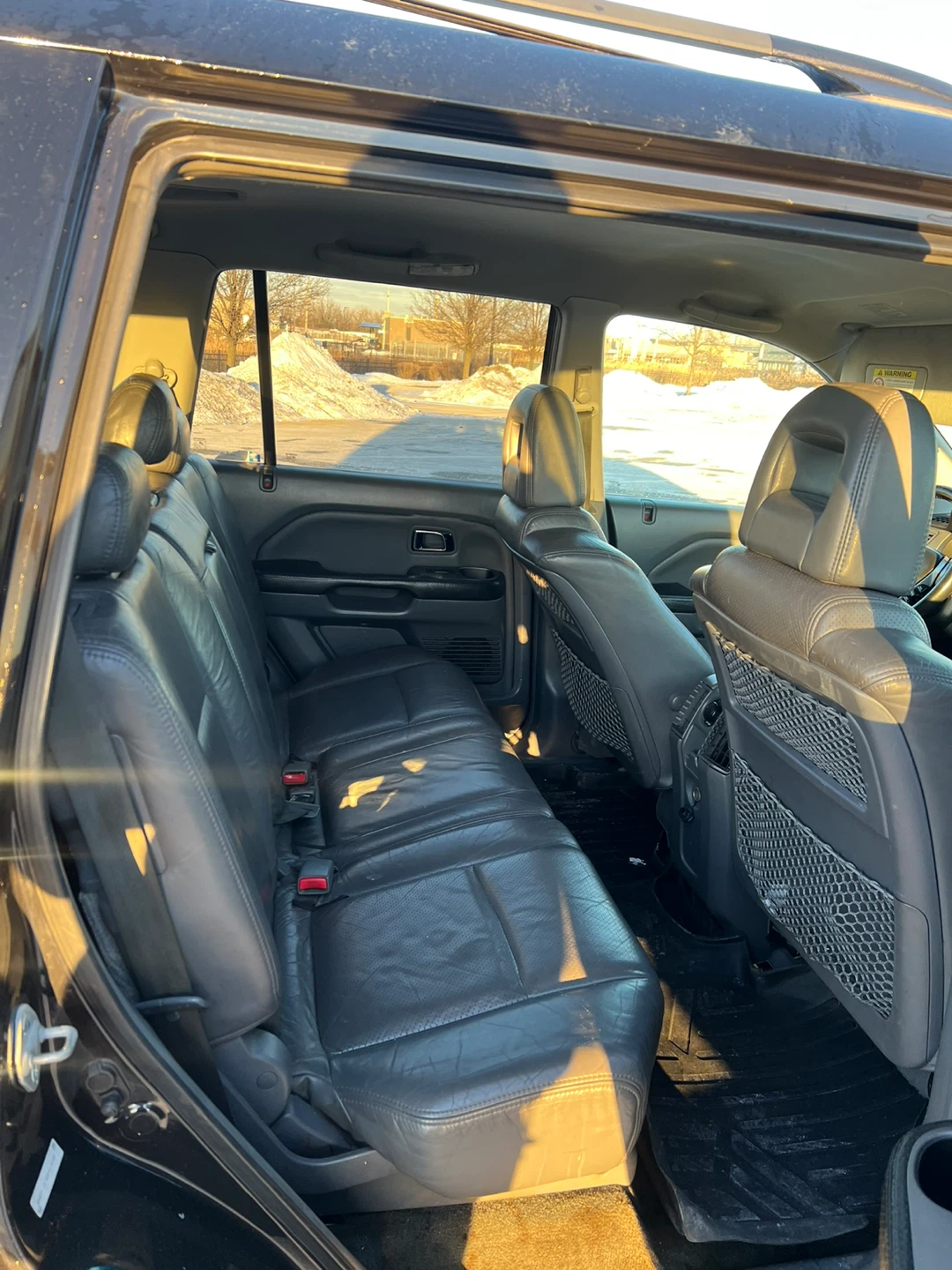 Black Honda Pilot SUV - photo 3