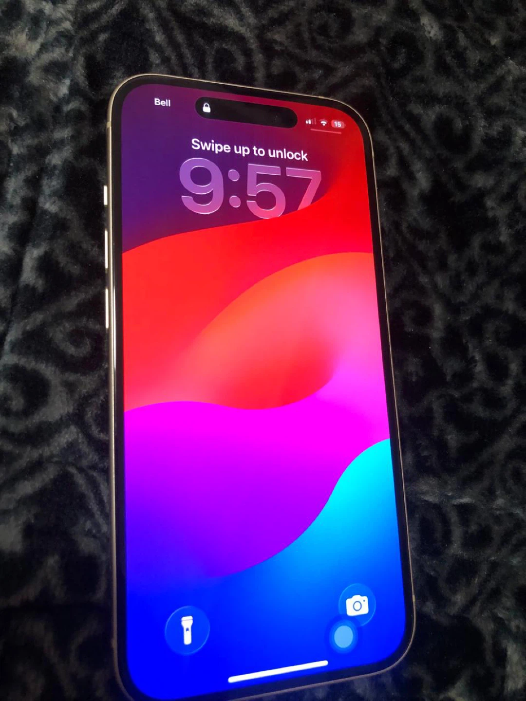 Apple iPhone 15