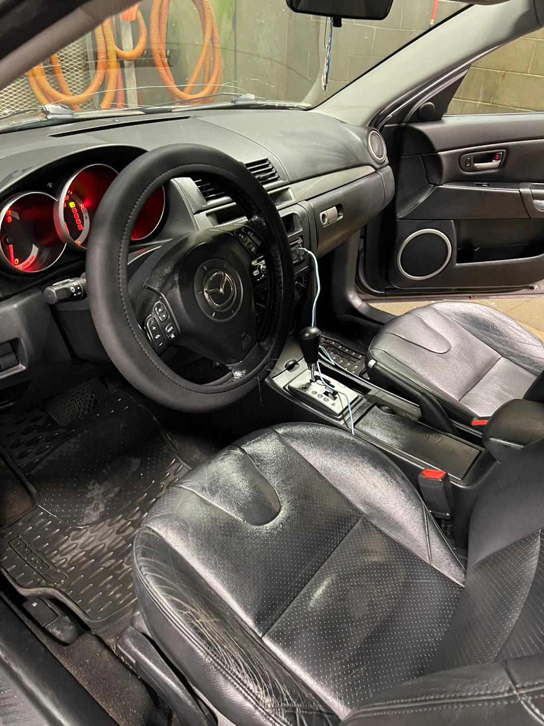 2006 mazda hatchback 3 - photo 5
